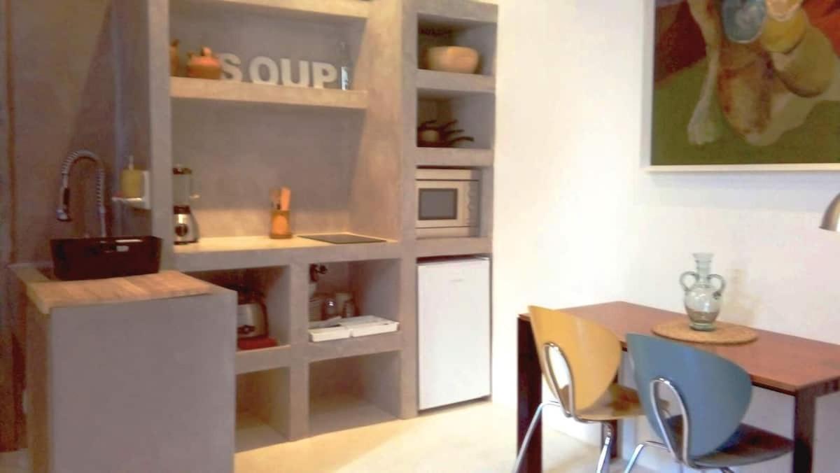 Casita Artista En Bello Edificio Barrio Ruzafa 瓦伦西亚 外观 照片