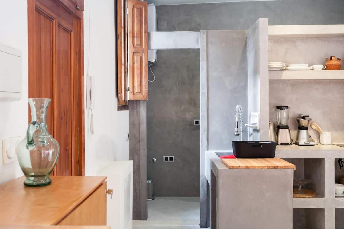 Casita Artista En Bello Edificio Barrio Ruzafa 瓦伦西亚 外观 照片
