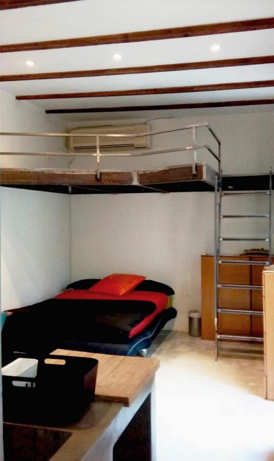 Casita Artista En Bello Edificio Barrio Ruzafa 瓦伦西亚 外观 照片