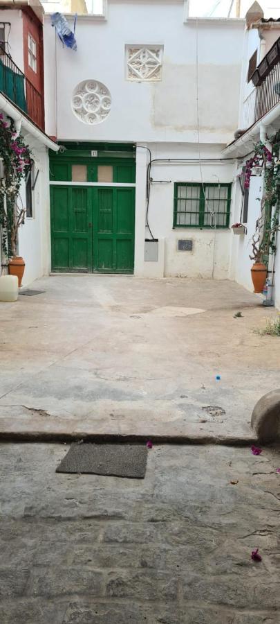Casita Artista En Bello Edificio Barrio Ruzafa 瓦伦西亚 外观 照片